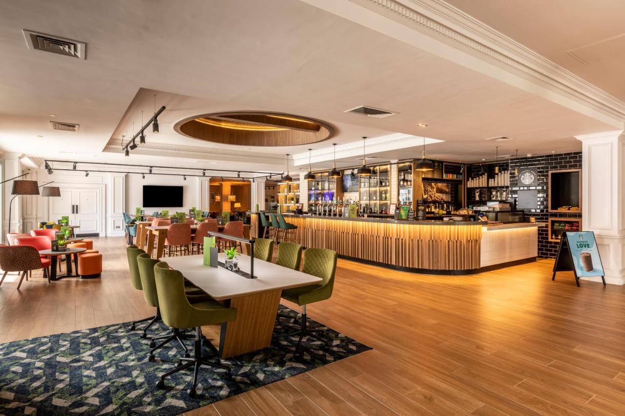 Holiday Inn Guildford By Ihg Kültér fotó
