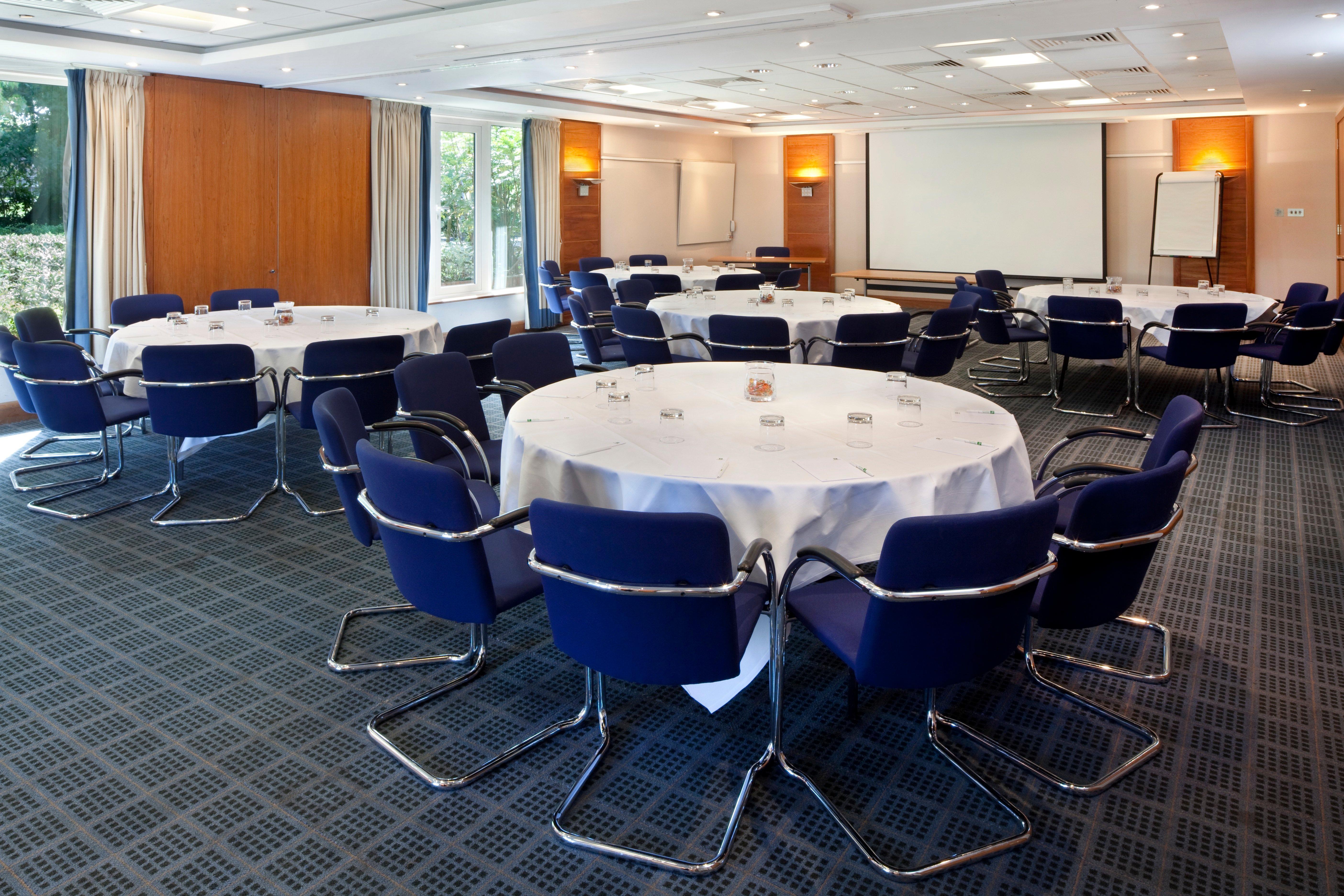 Holiday Inn Guildford By Ihg Kültér fotó